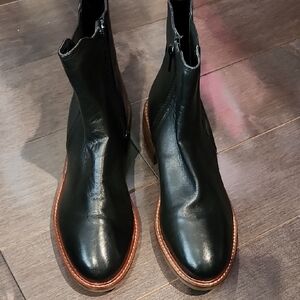 Joie Black Leather Ladie's Boots